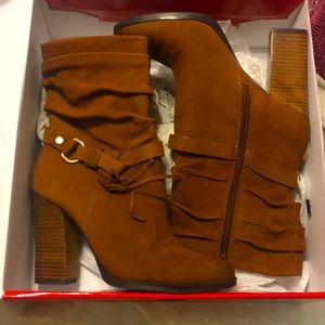 Guess Tamsin brown nubuck leather boot 9 worn once